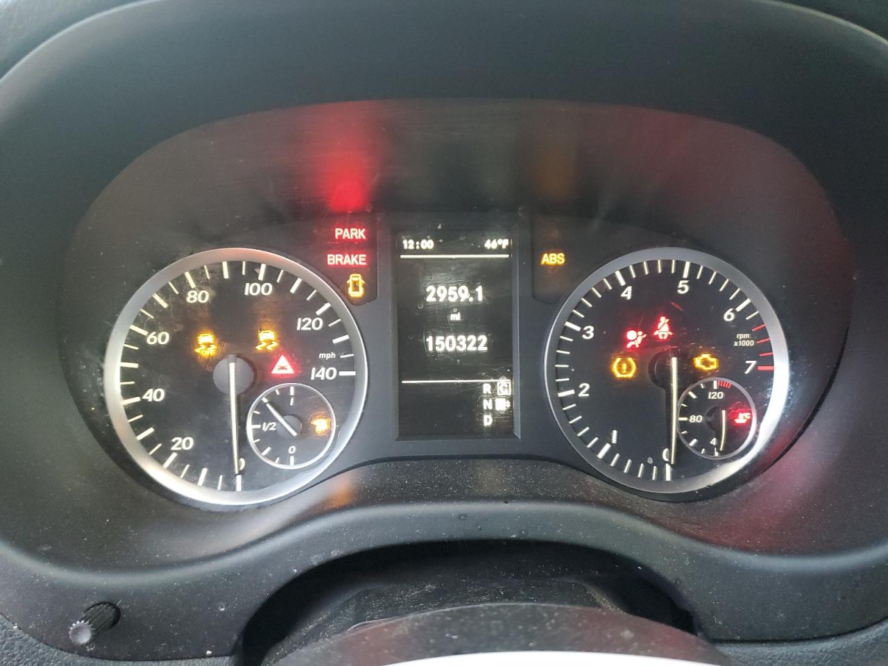 Mercedes-Benz Metris Image 11