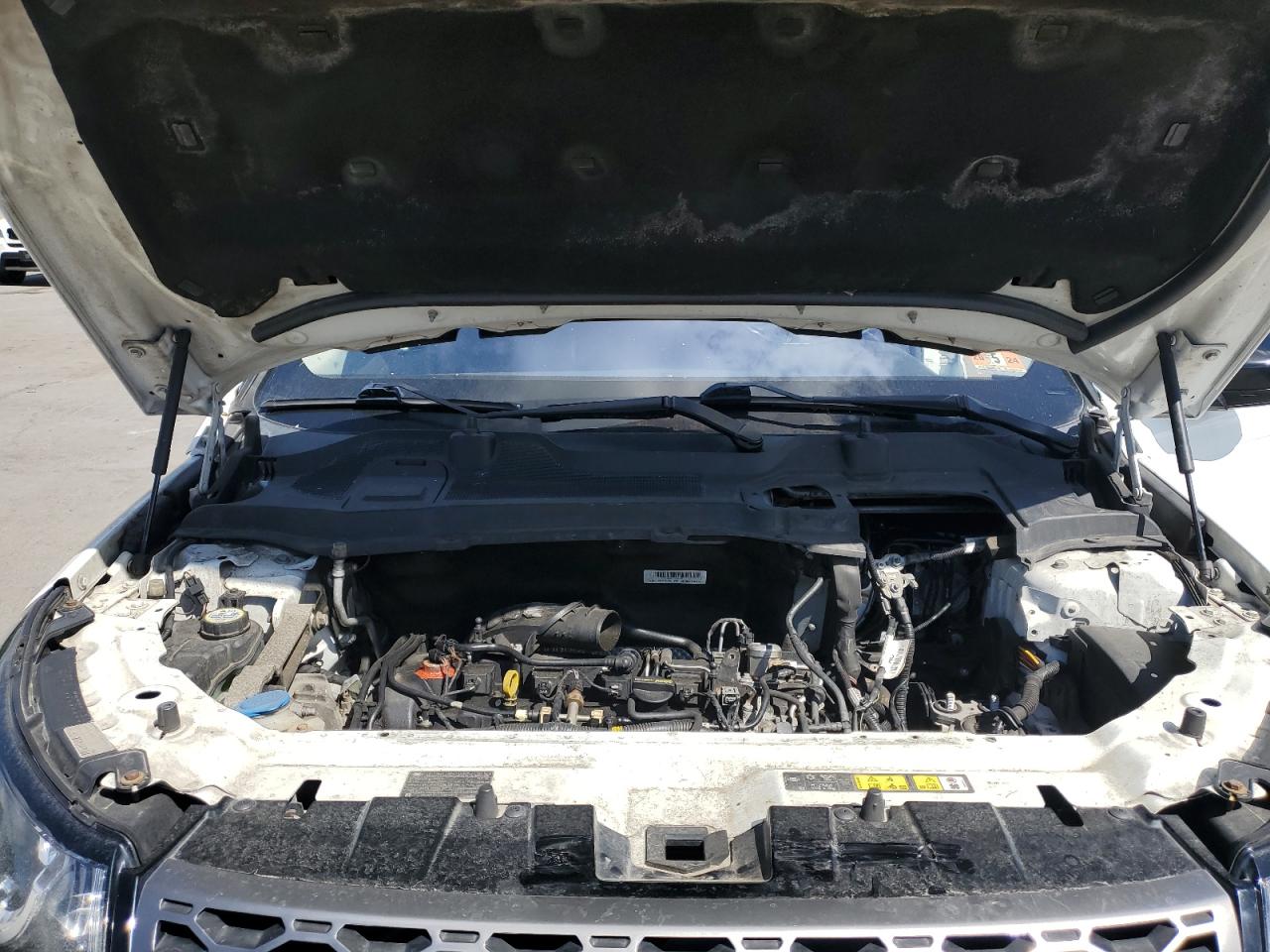 Land Rover Discovery Se Image 7