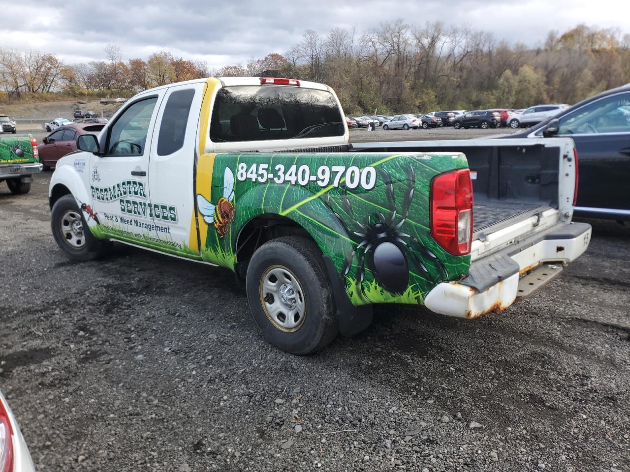 Nissan Frontier S Image 10