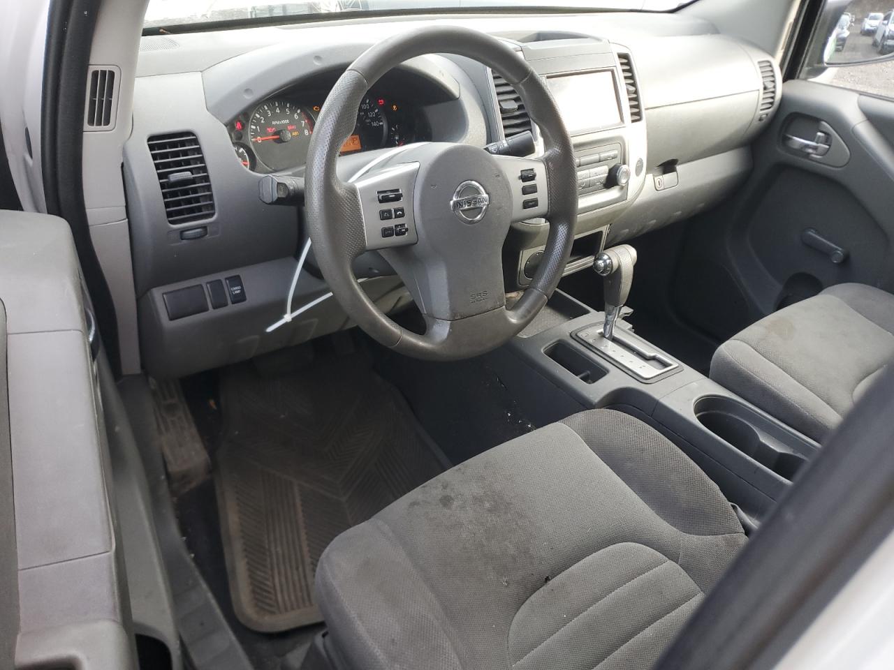 Nissan Frontier S Image 7