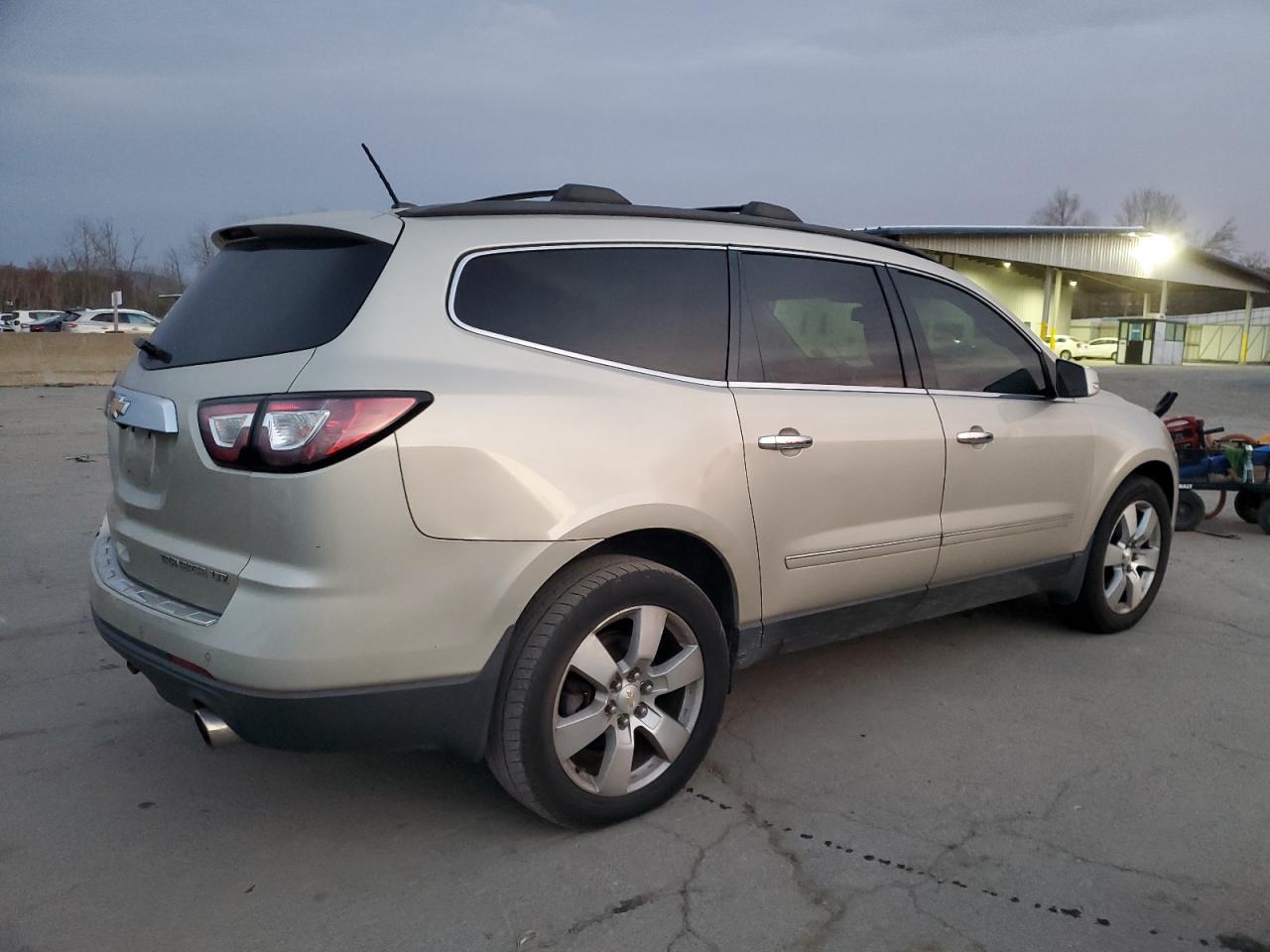 Chevrolet Traverse Ltz Image 3