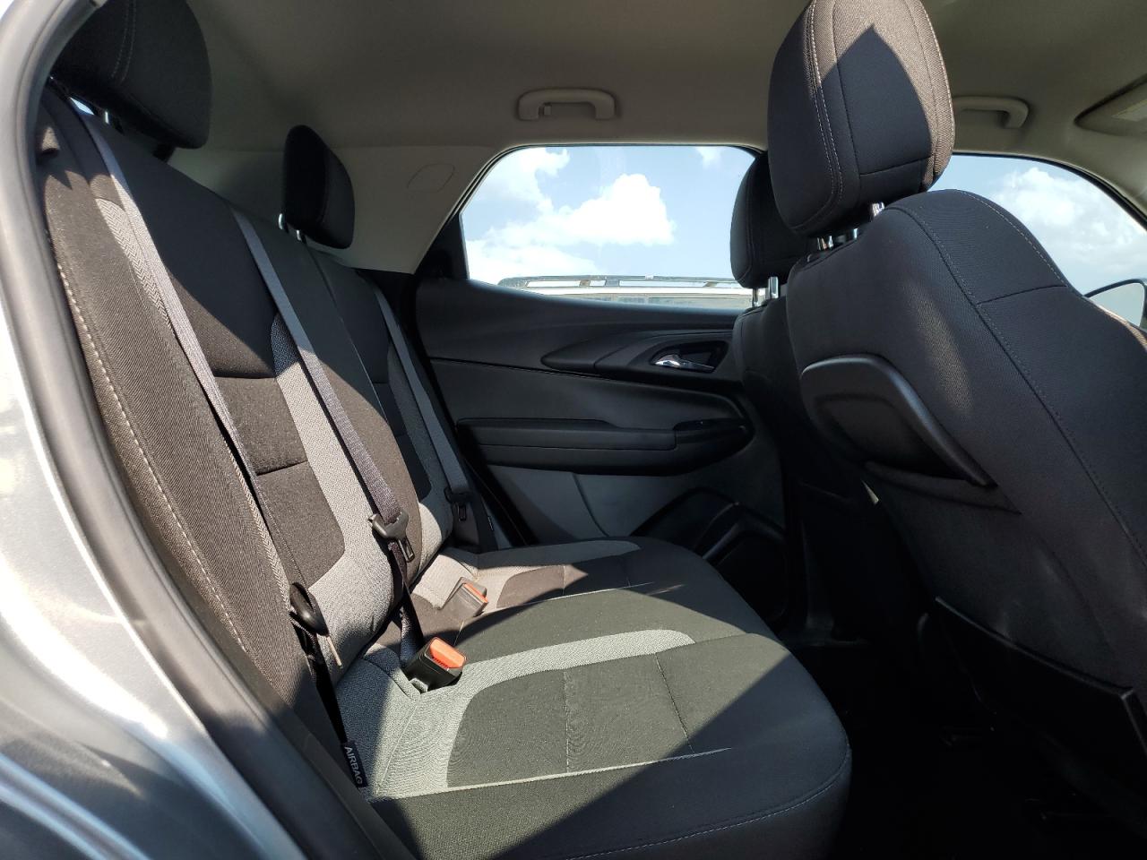 Chevrolet Trailblazer Ls Image 11