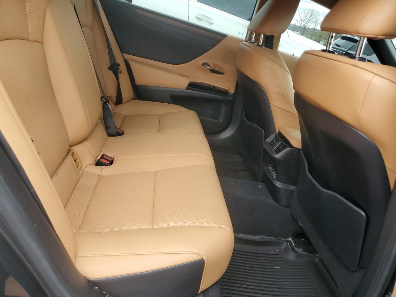 Lexus Es 250 Base Image 11