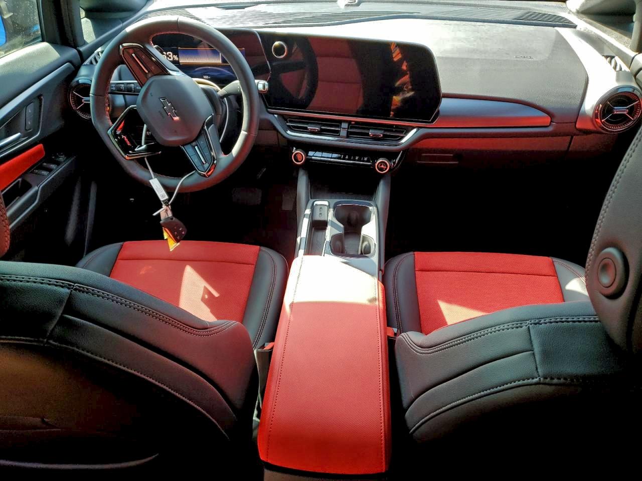 Chevrolet Equinox Rs Image 12