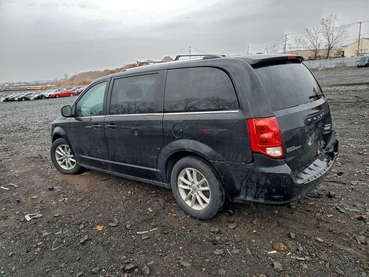 Dodge Caravan Sxt Image 12