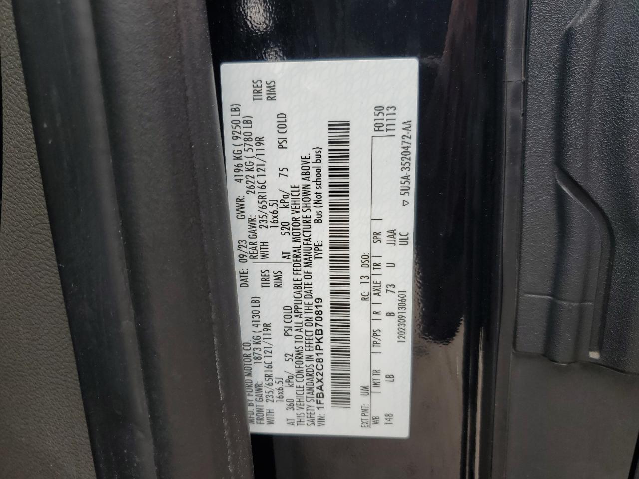 Ford Transit T-350 Image 9