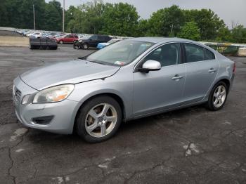  Salvage Volvo S60