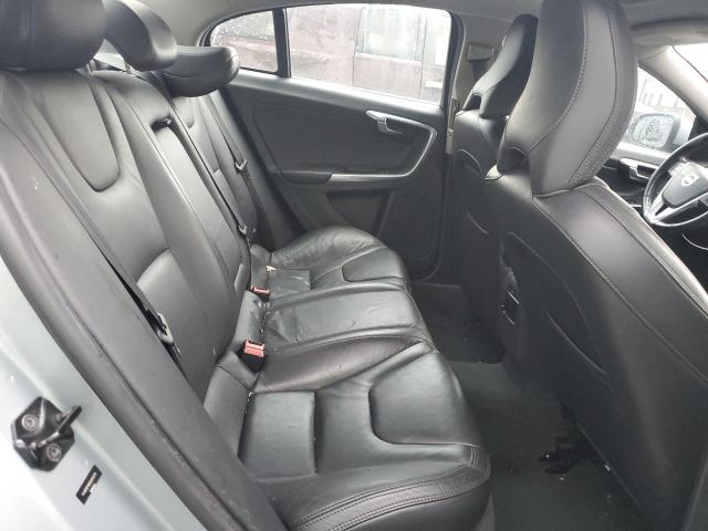 Volvo S60 T5 Image 11