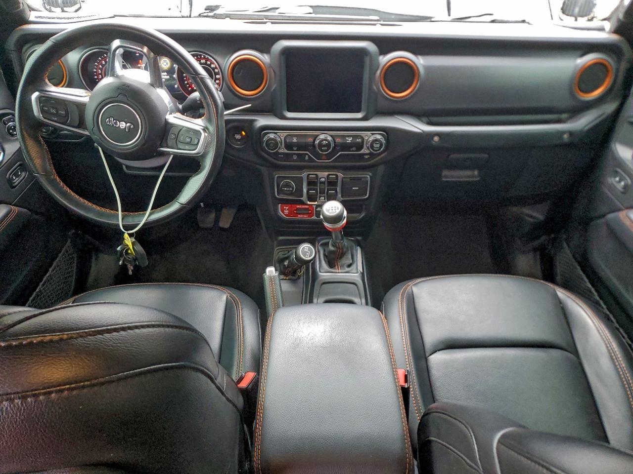 Jeep Gladiator Mojave Image 11