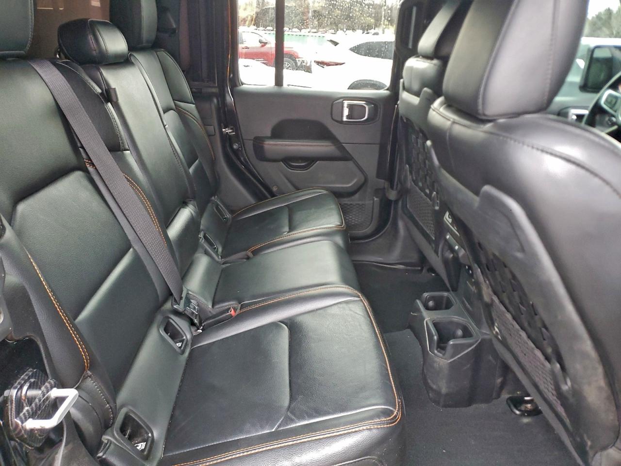 Jeep Gladiator Mojave Image 9