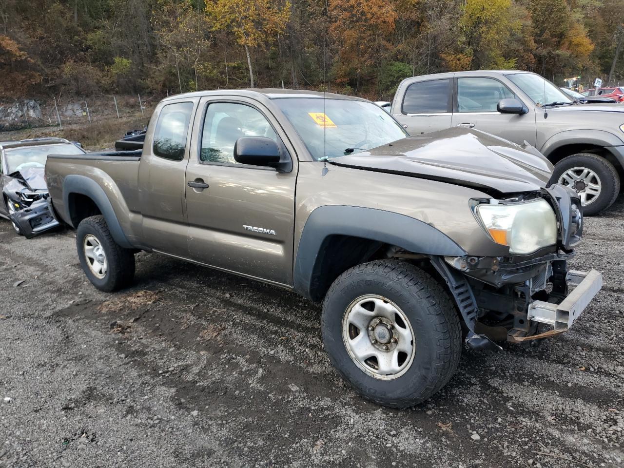 Toyota Tacoma Access Cab Image 9