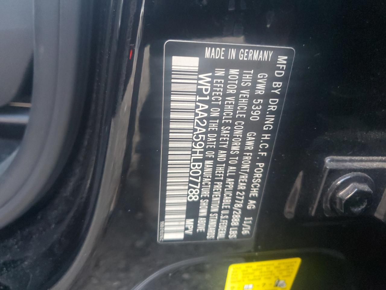 Porsche Macan Image 6