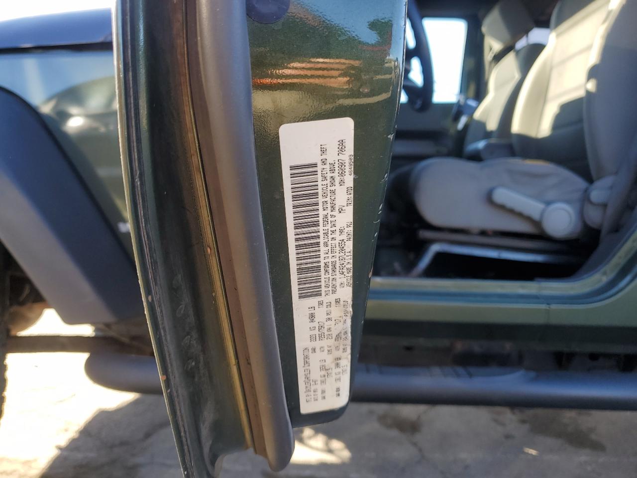 Jeep Wrangler X Image 13