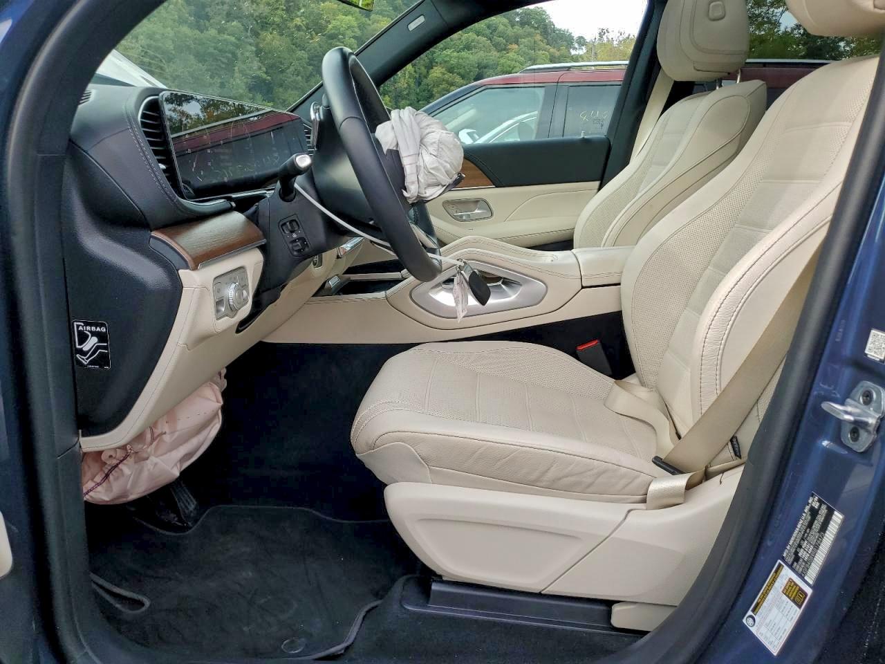 Mercedes-Benz GLE 450e 4matic Image 9