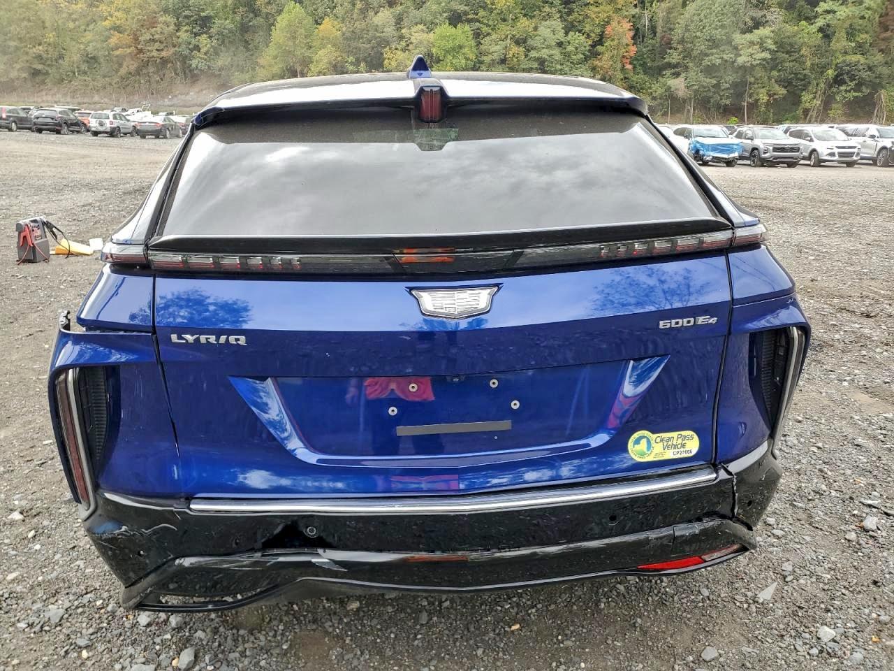 Cadillac Lyriq Luxu Luxury Image 8