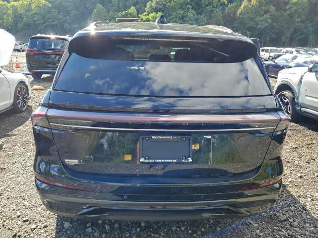 Lincoln Nautilus Black Label Image 8