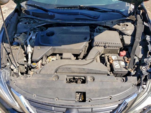 Nissan Altima 2.5 Image 7