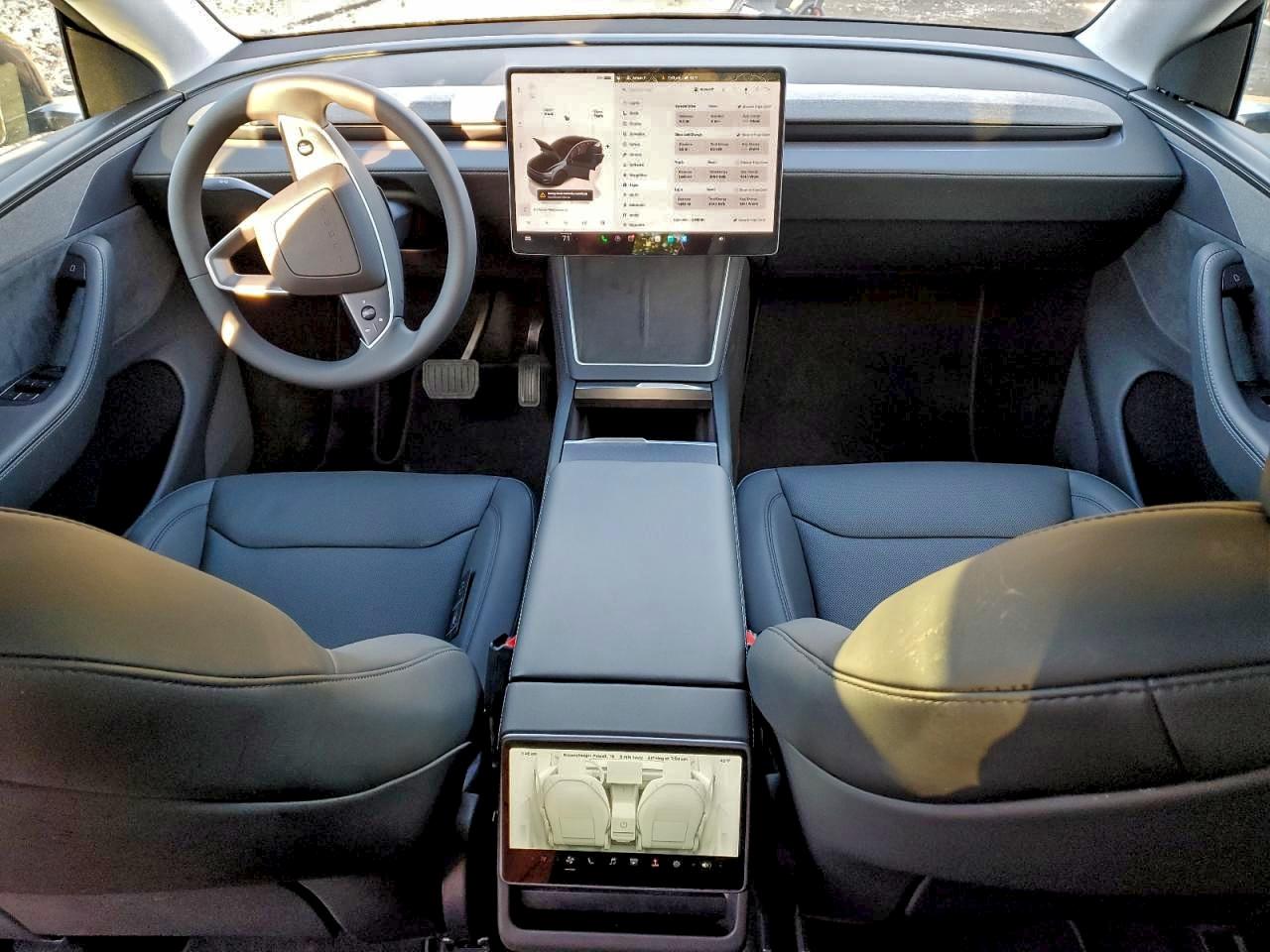 Tesla Model Y Image 10