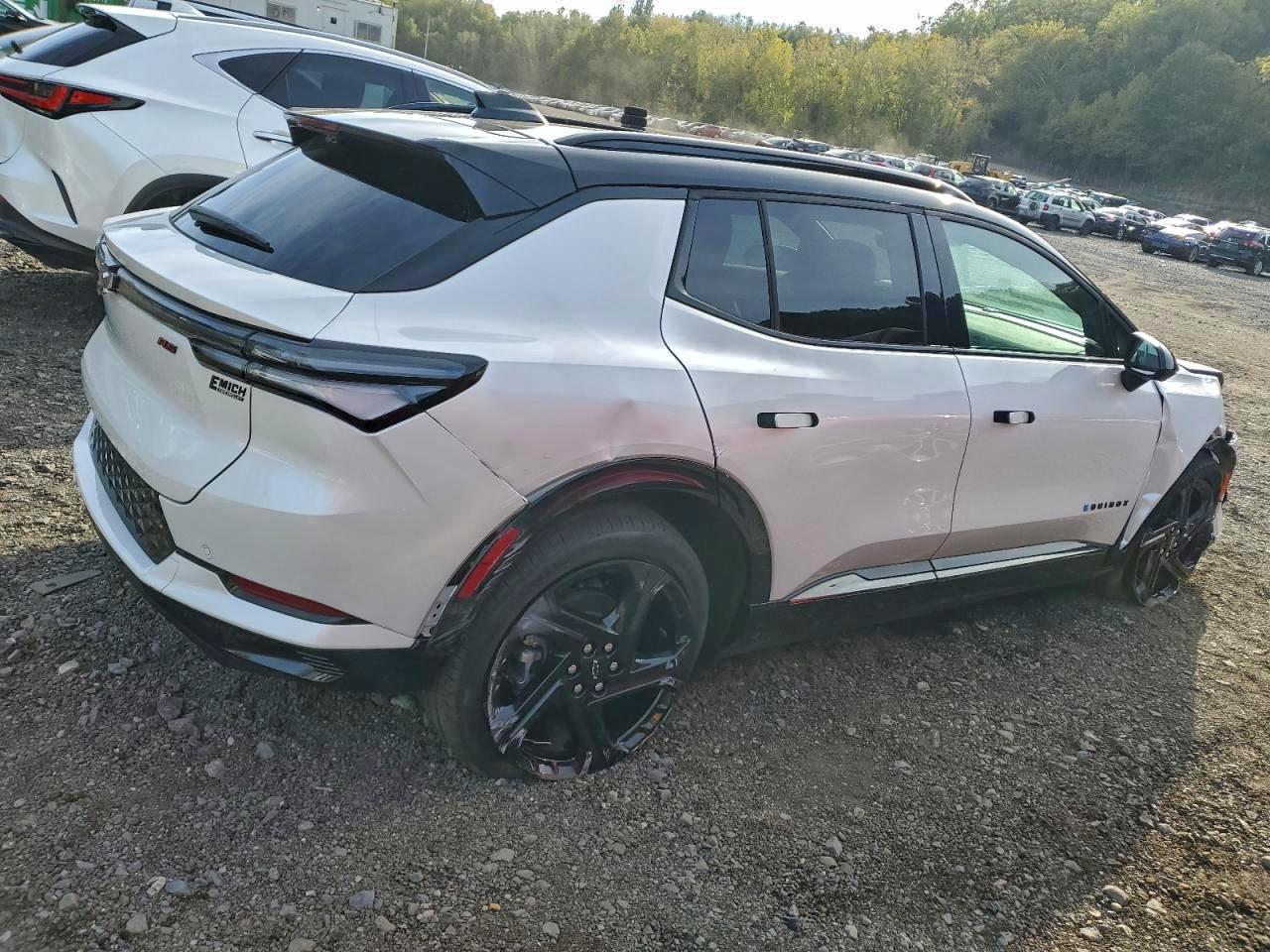 Chevrolet Equinox Rs Image 6