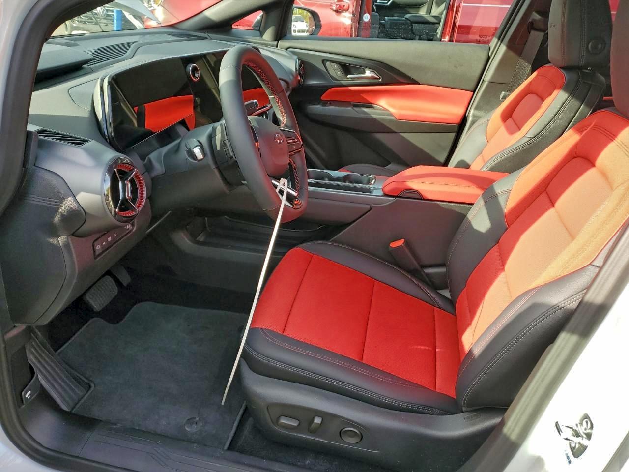 Chevrolet Equinox Rs Image 7