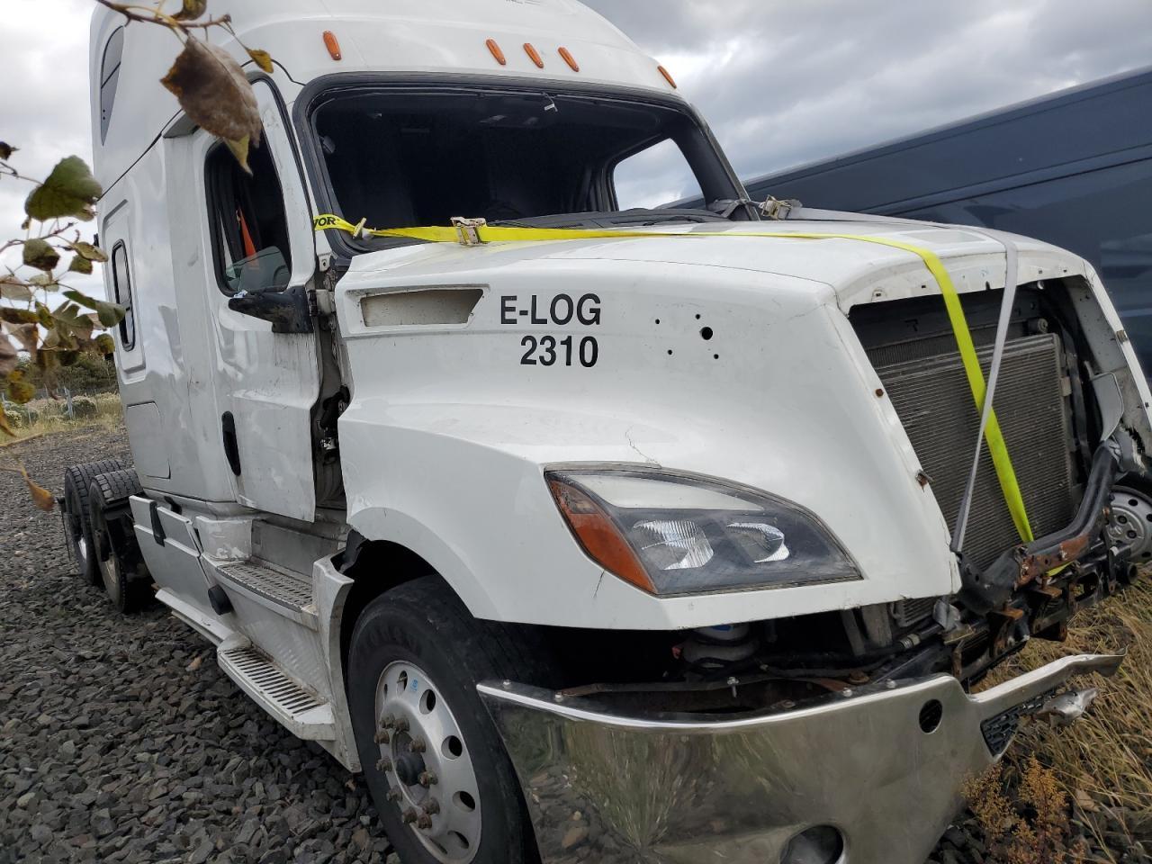 Freightliner Cascadia 1 Image 1