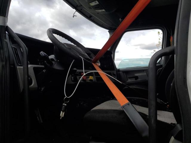 Freightliner Cascadia 1 Image 3