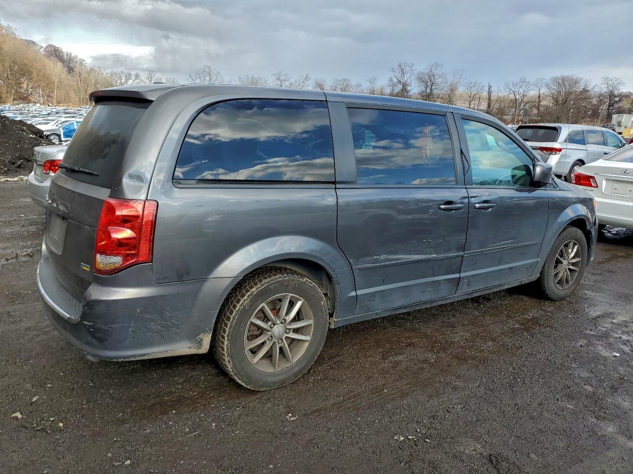 Dodge Caravan Se Image 2