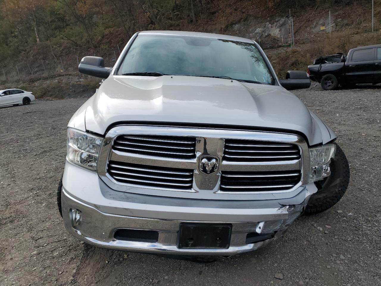 Ram 1500 Slt Image 5
