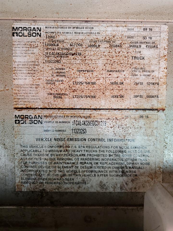 Ford E-450 E450 Super Duty Commercial Stripped Chassis Image 3