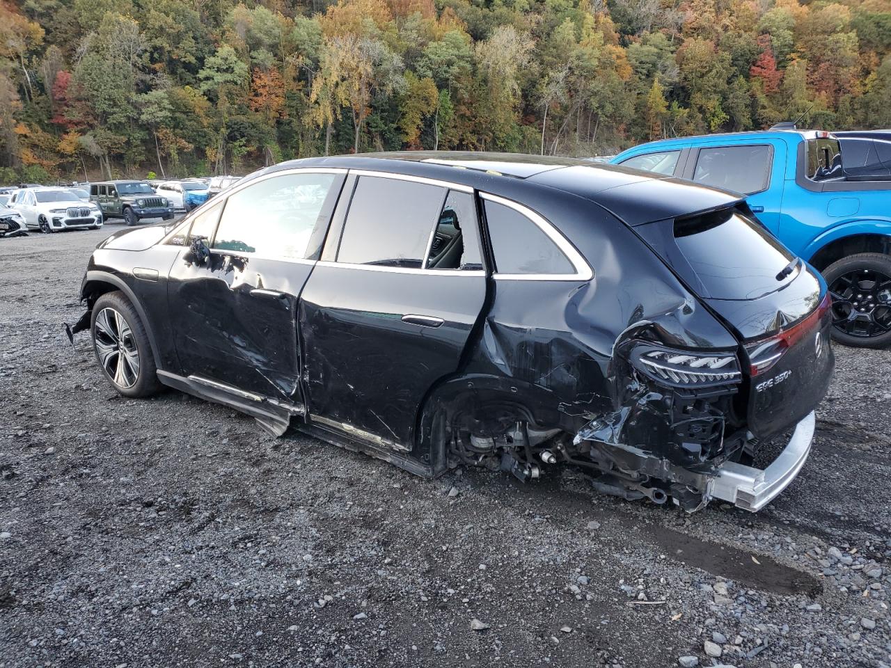 Mercedes-Benz EQE 350+ Image 3