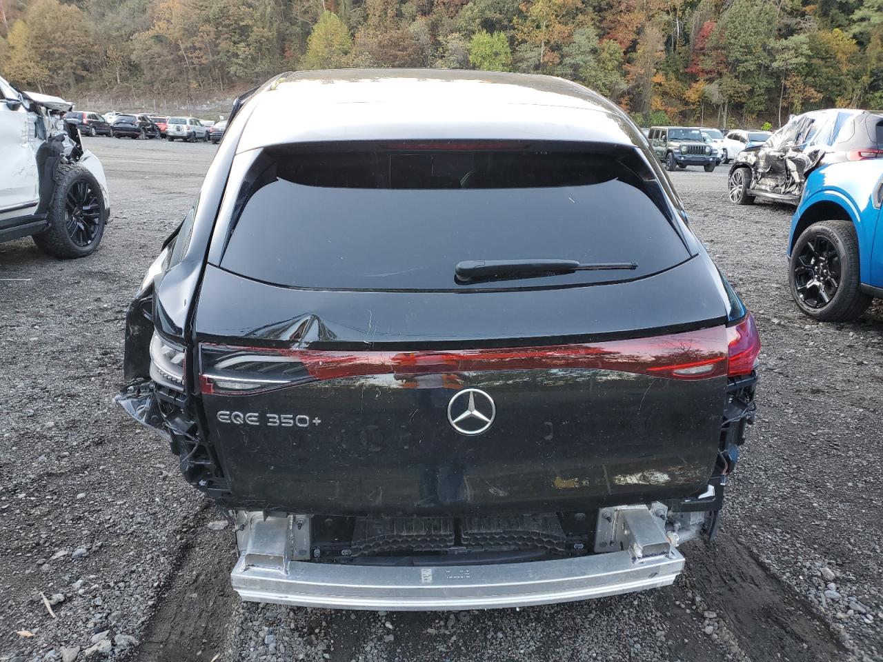 Mercedes-Benz EQE 350+ Image 8