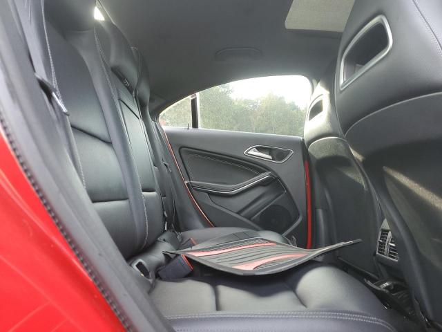 Mercedes-Benz Cla-class 250 4matic Image 12