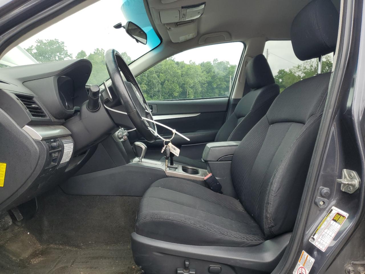 Subaru Outback 2.5i Premium Image 8