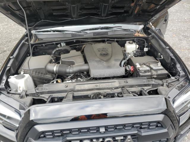 Toyota Tacoma Double Cab Image 10