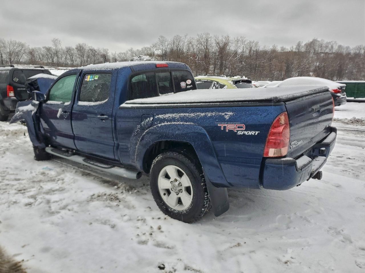 Toyota Tacoma Double Cab Long Bed Image 2