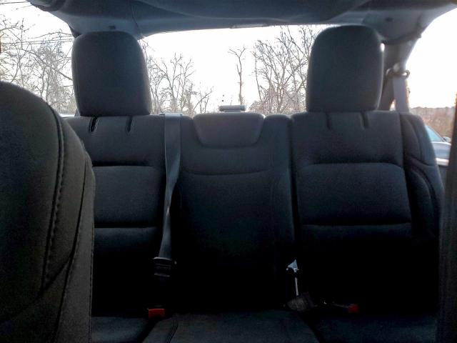 Jeep Wrangler Sahara Image 12