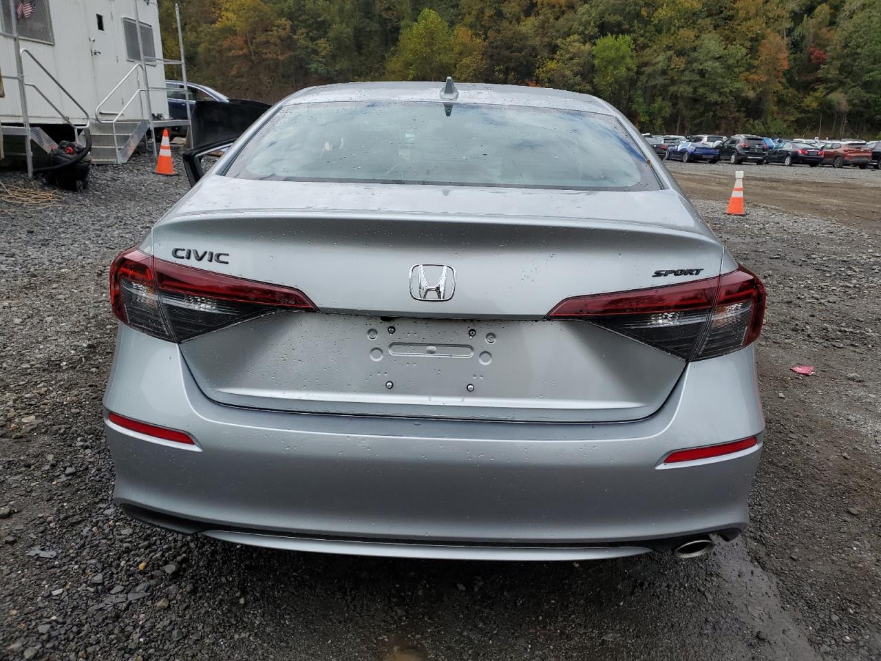 Honda Civic Sport Image 8