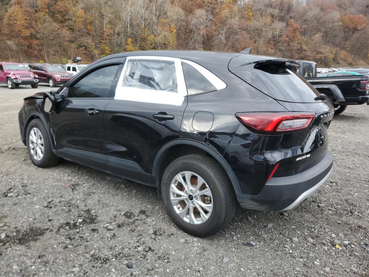 Ford Escape Active Image 3