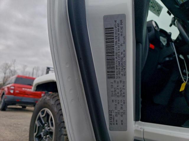 Jeep Wrangler Rubicon Image 8