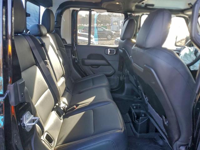 Jeep Gladiator Sport Image 11