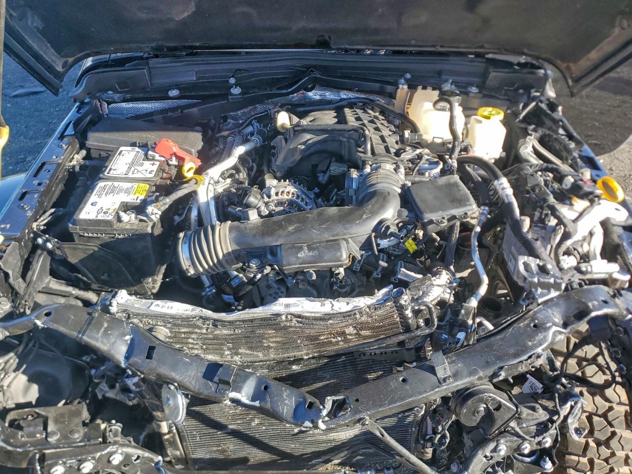 Jeep Gladiator Sport Image 9