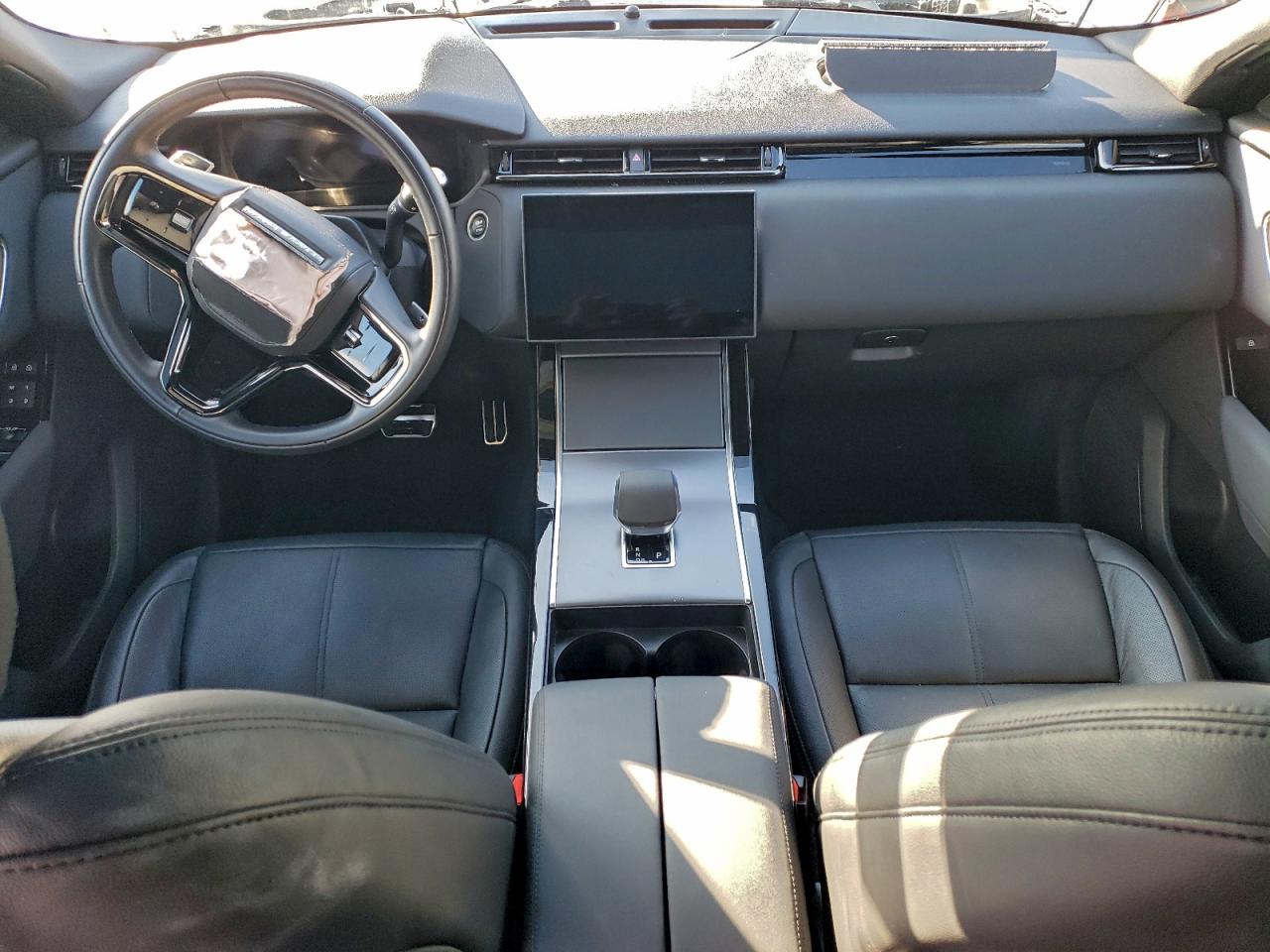 Land Rover Range Rover Dynamic Se Image 2