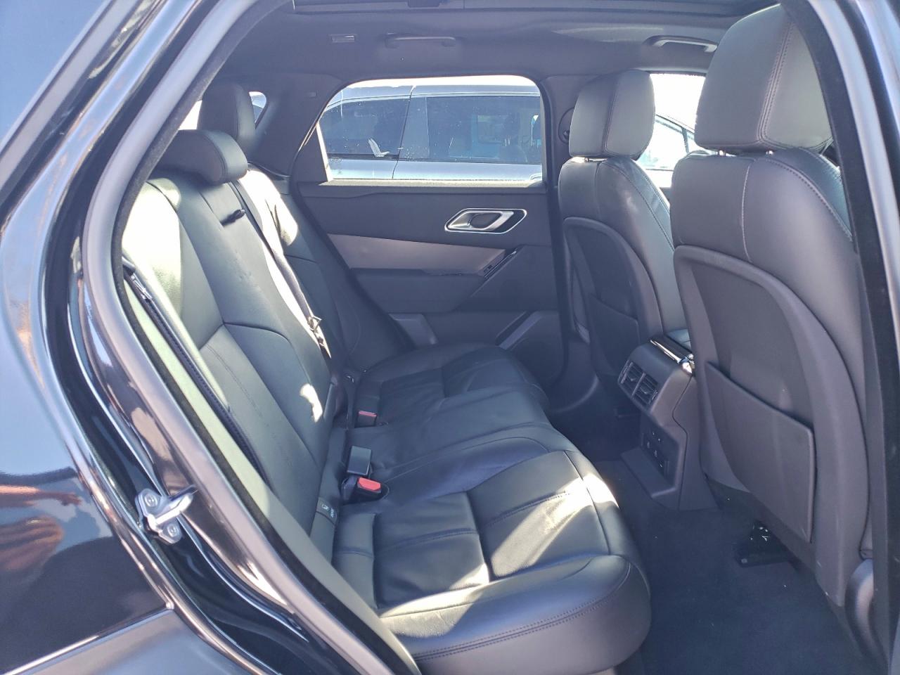 Land Rover Range Rover Dynamic Se Image 9