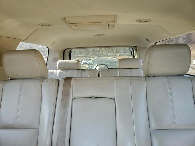 GMC Yukon K1500 Slt Image 9