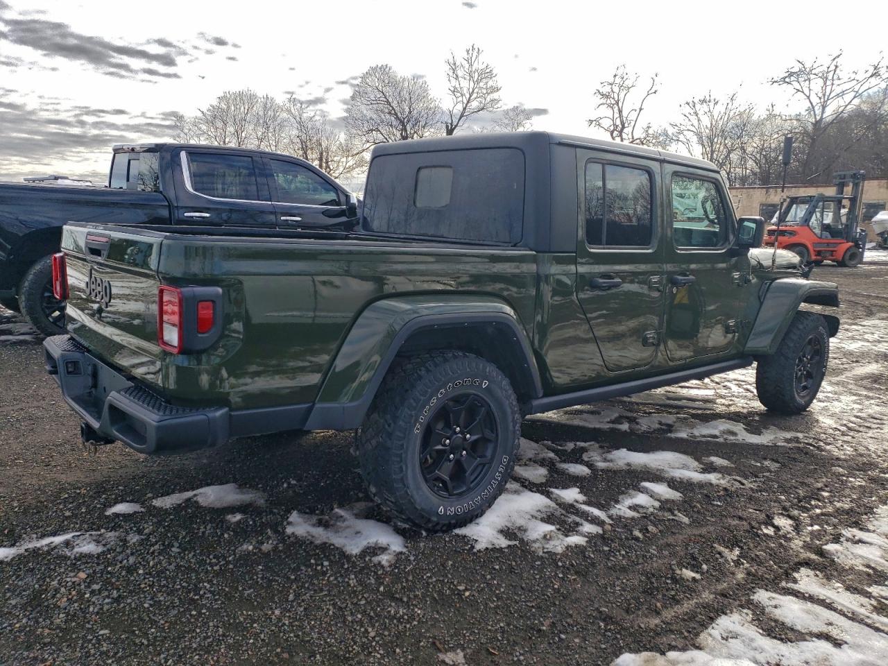 Jeep Gladiator Sport Image 4