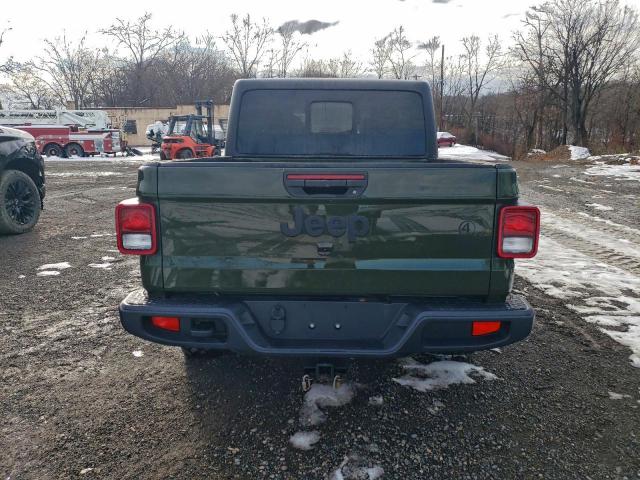 Jeep Gladiator Sport Image 2