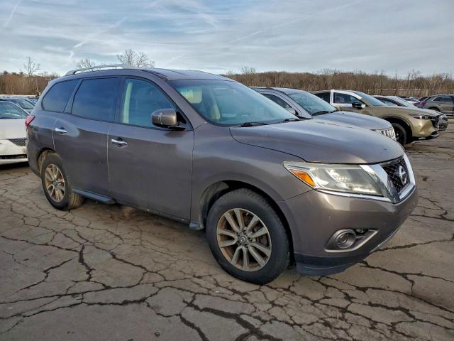 Nissan Pathfinder S Image 12