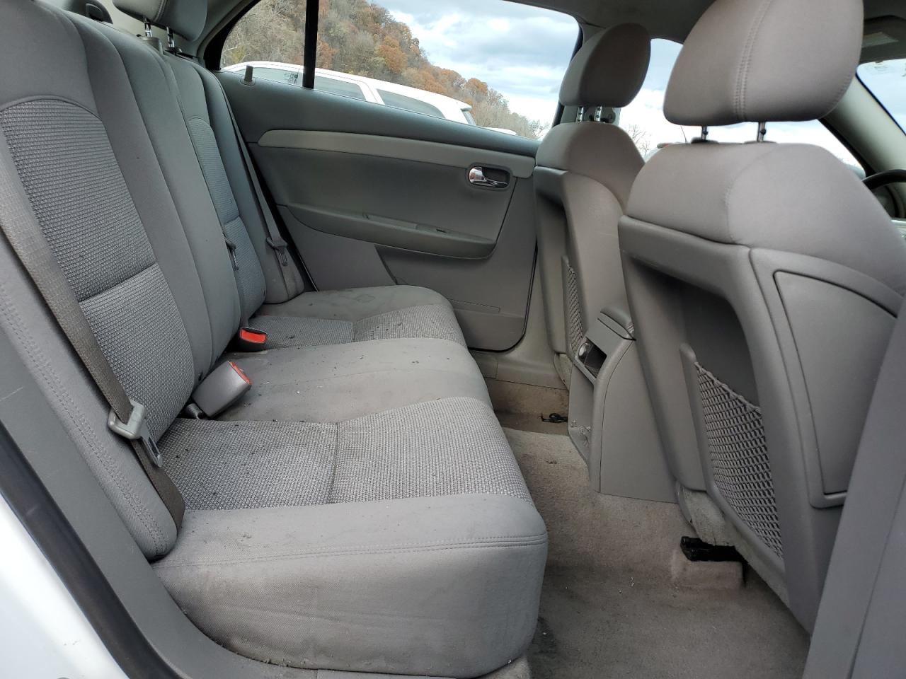 Chevrolet Malibu Ls Image 8