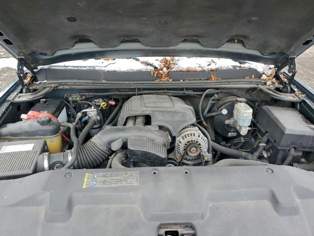 Chevrolet Silverado K1500 Image 6