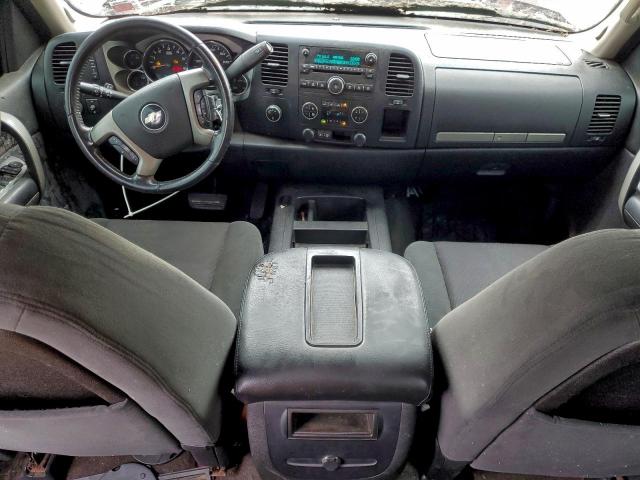 Chevrolet Silverado K1500 Crew Cab Image 5
